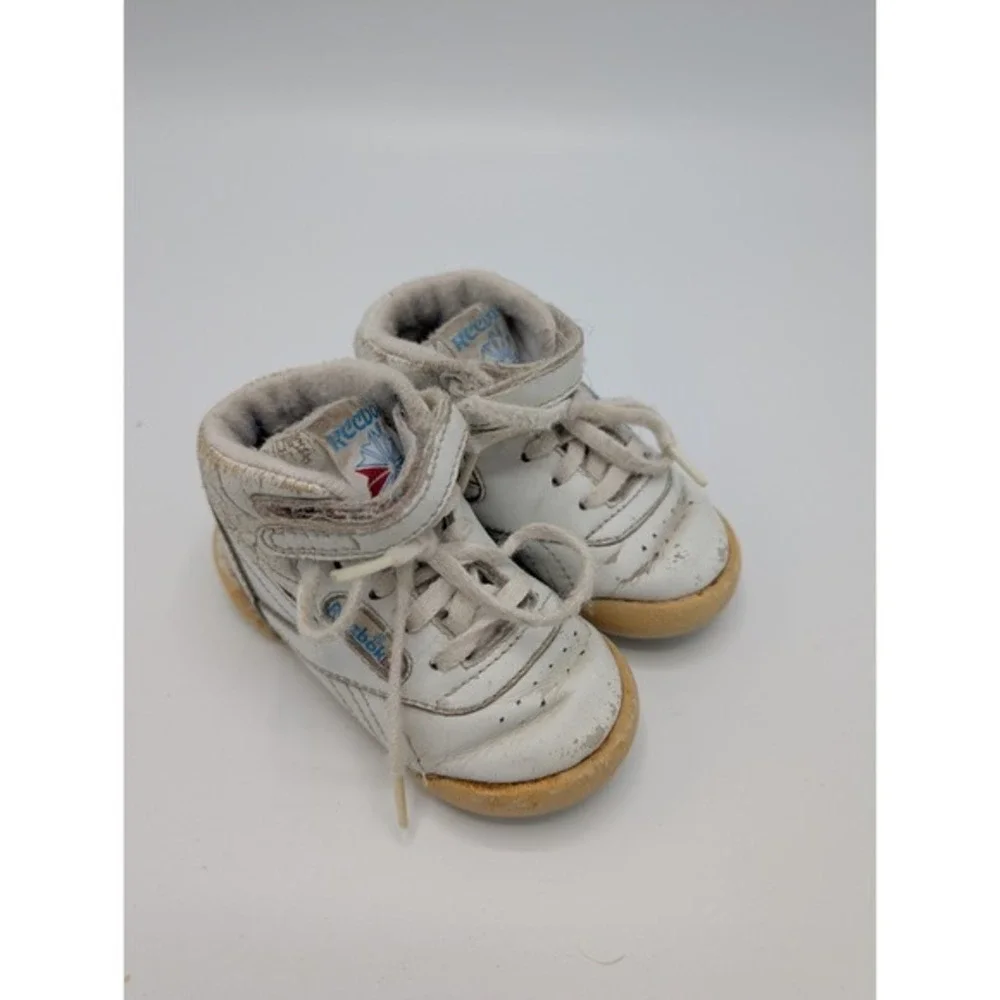 Vintage 1982 Reebok Infant Fitness Hi-Top Size 4 Shoes  - Korea‎
